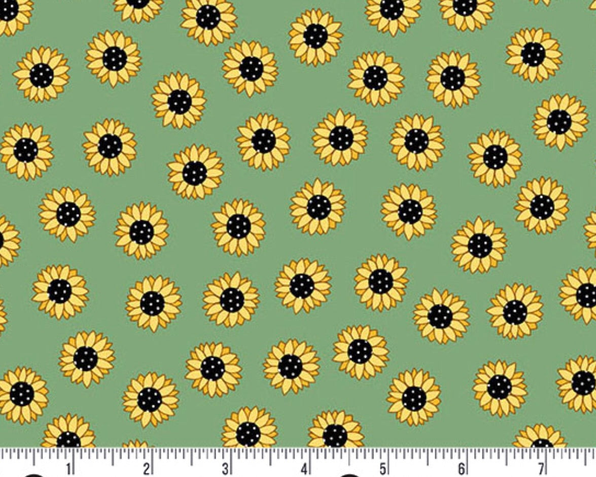 Sunny Honey - Sunny Days Daisy Green from Andover Fabrics