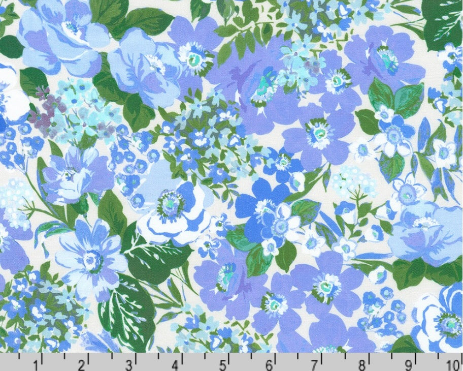 Hydrangea Grace - Floral Hydrangea from Robert Kaufman Fabrics